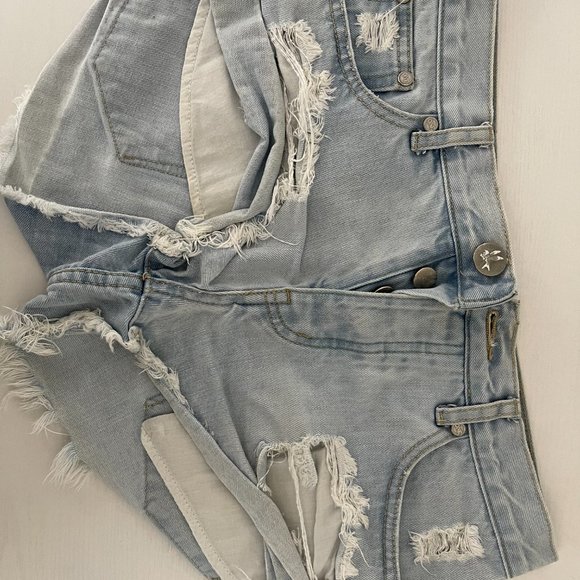 One Teaspoon Bandit Shorts - Picture 5 of 5